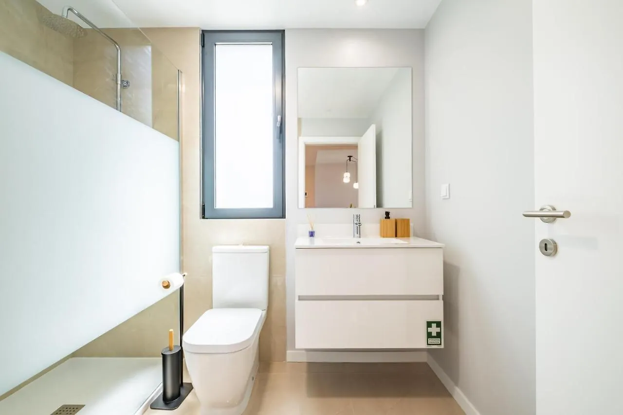 Apartment With Ocean View And Parking Funchal