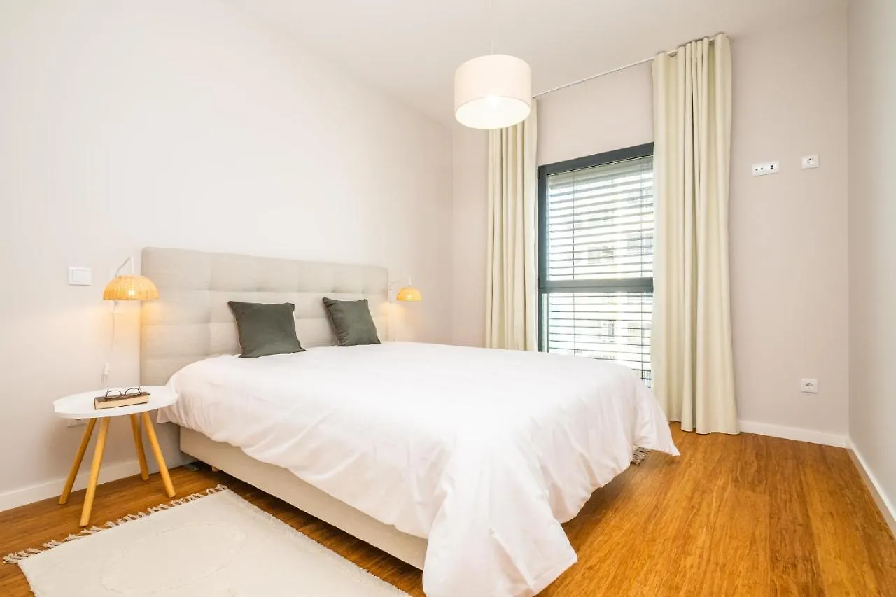 Apartment With Ocean View And Parking Funchal