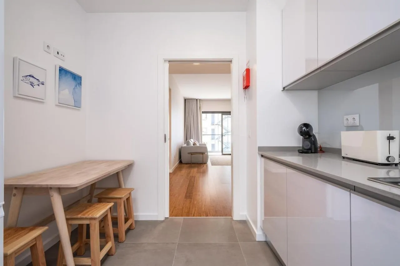 Apartment With Ocean View And Parking Funchal