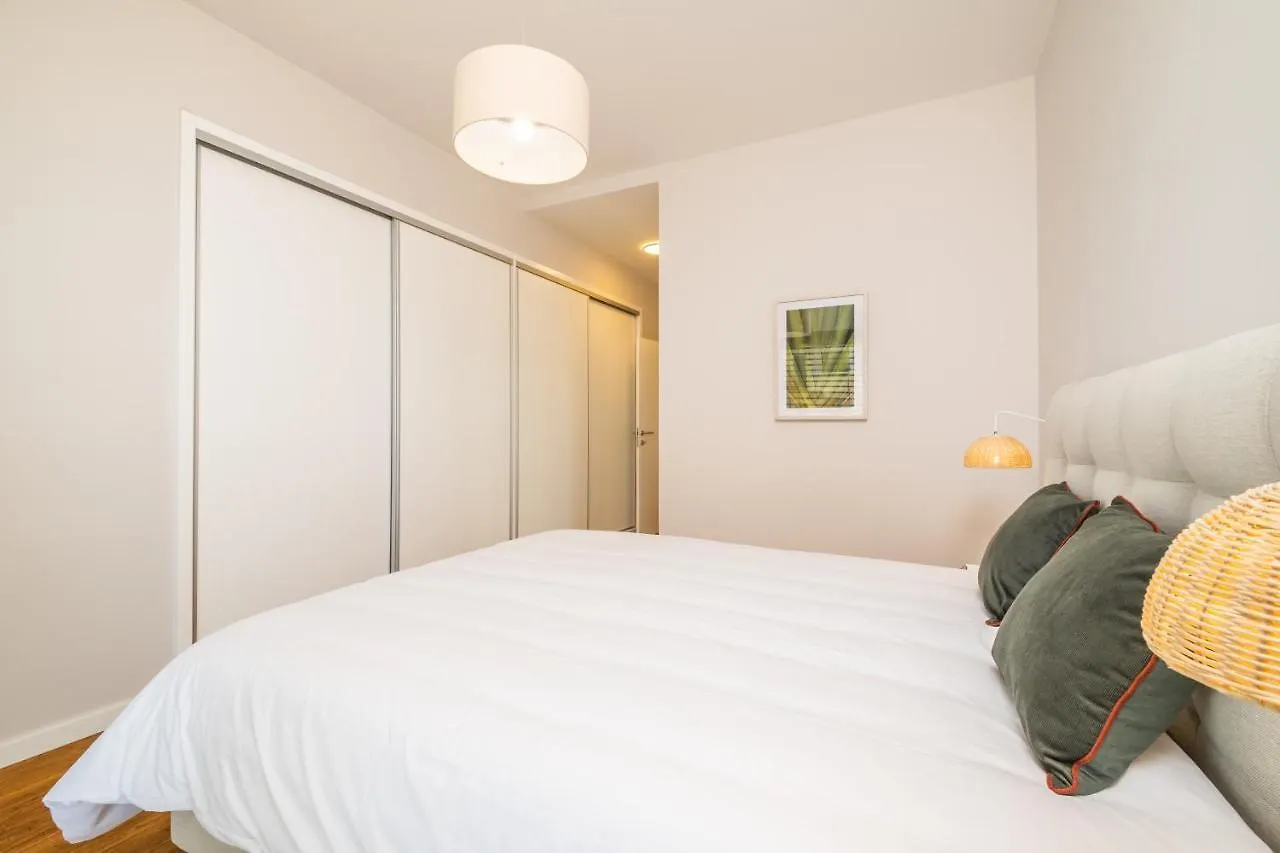 Apartment With Ocean View And Parking Funchal